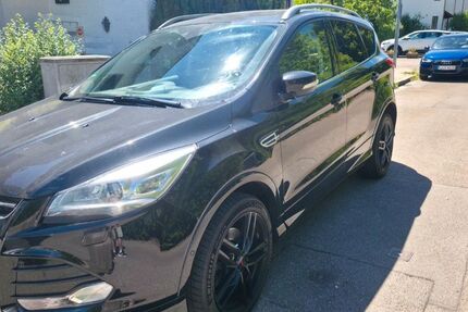 Ford Kuga 210.000 km 7.500 &euro; Obertraubling 93083