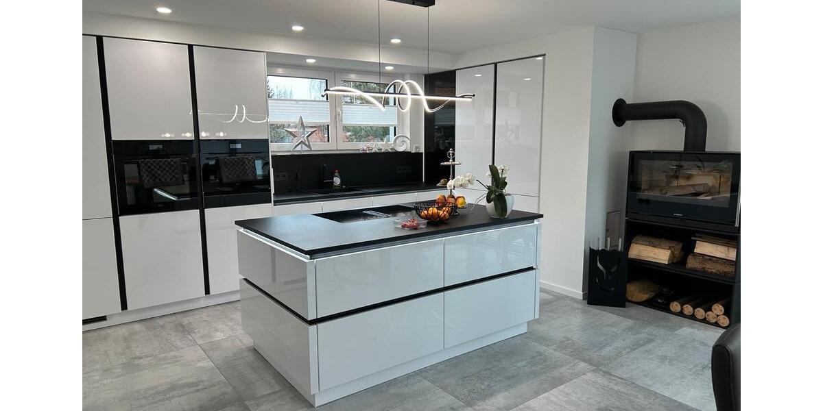 Einfamilienhaus Wernigerode - 6 Zimmer, 170 m&sup2;, 2.250&euro; | Angebot:26089694