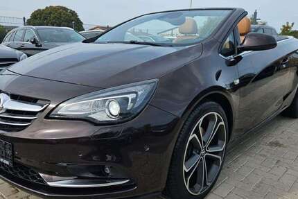 Opel Cascada 81.959 km 9.750 &euro; Calden 34379