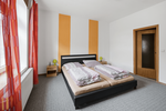 Historisches Mehrfamilienhaus in direkter Flusslage mit großem Entwicklungspotenzial - Mehrfamilienhaus, Wohnhaus Neuhaus (Oste) | Angebot:27225040