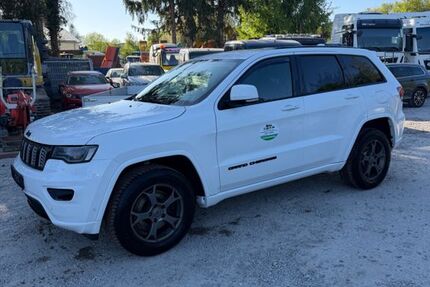 Jeep Cherokee 203.000 km 16.065 &euro; München 80997