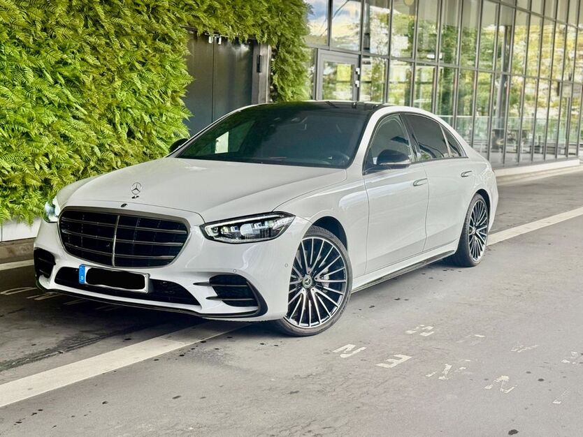 Mercedes-Benz S 580 5.200 km 135.500 € Königswinter 53639