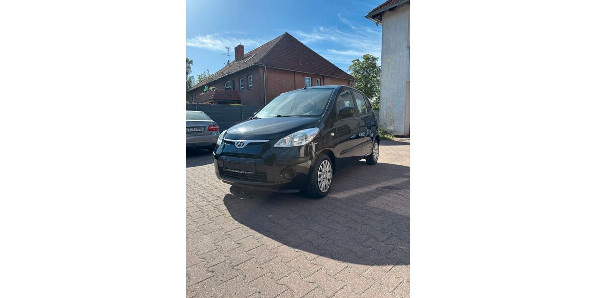 Hyundai i10 125.000 km 2.495 &euro; Küssow 17036