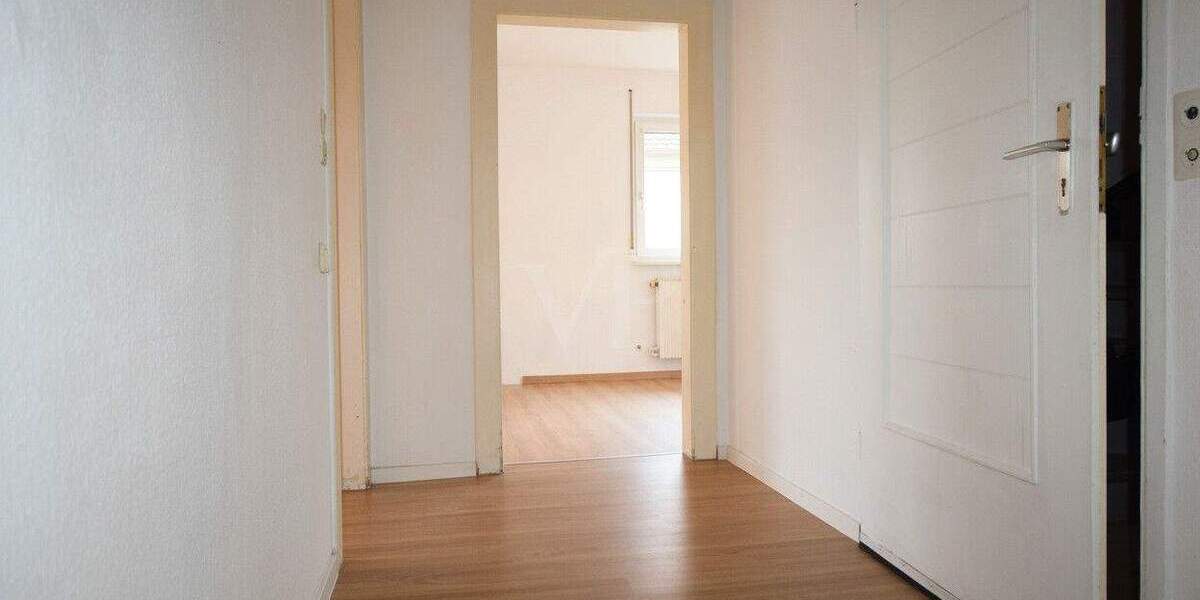 Mehrfamilienhaus, Wohnhaus Ansbach - 6 Zimmer, 130 m&sup2;, 330.000&euro; | Angebot:25733896