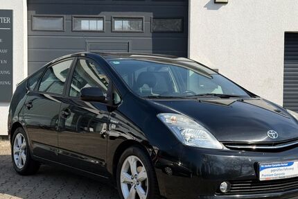 Toyota Prius 137.000 km 4.990 &euro; Landau 76879