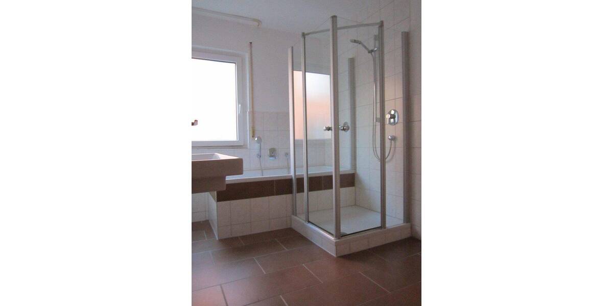Etagenwohnung Herrenberg - 4 Zimmer, 130 m&sup2;, 1.600&euro; | Angebot:26848329