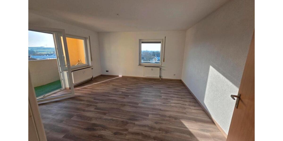 Etagenwohnung Bad Buchau - 3 Zimmer, 77 m&sup2;, 230.000&euro; | Angebot:26265752
