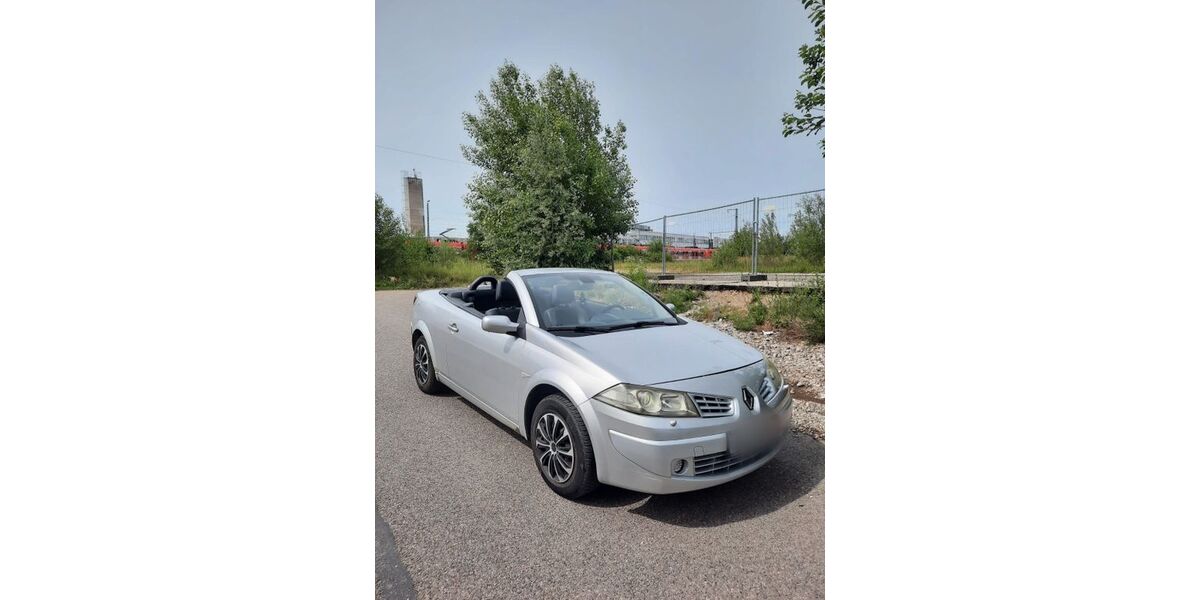 Renault Megane 319.365 km 2.799 &euro; Munchen 81549