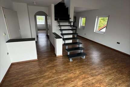 Wohnung Remagen - 3.5 Zimmer, 80 m&sup2;, 985&euro; | Angebot:27352077