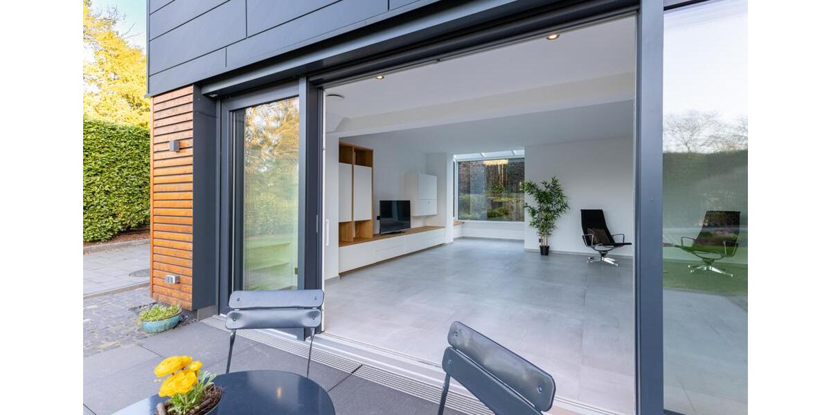 Einfamilienhaus Frechen - 7 Zimmer, 145 m&sup2;, 2.995&euro; | Angebot:25971327