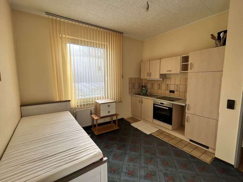 Wohnung zum Mieten in Lichtenfels 230 € 21.8 m²