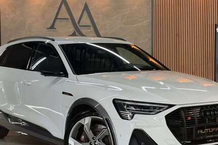 Audi e-tron 51.850 km 43.950 &euro; Salzgitter 38259