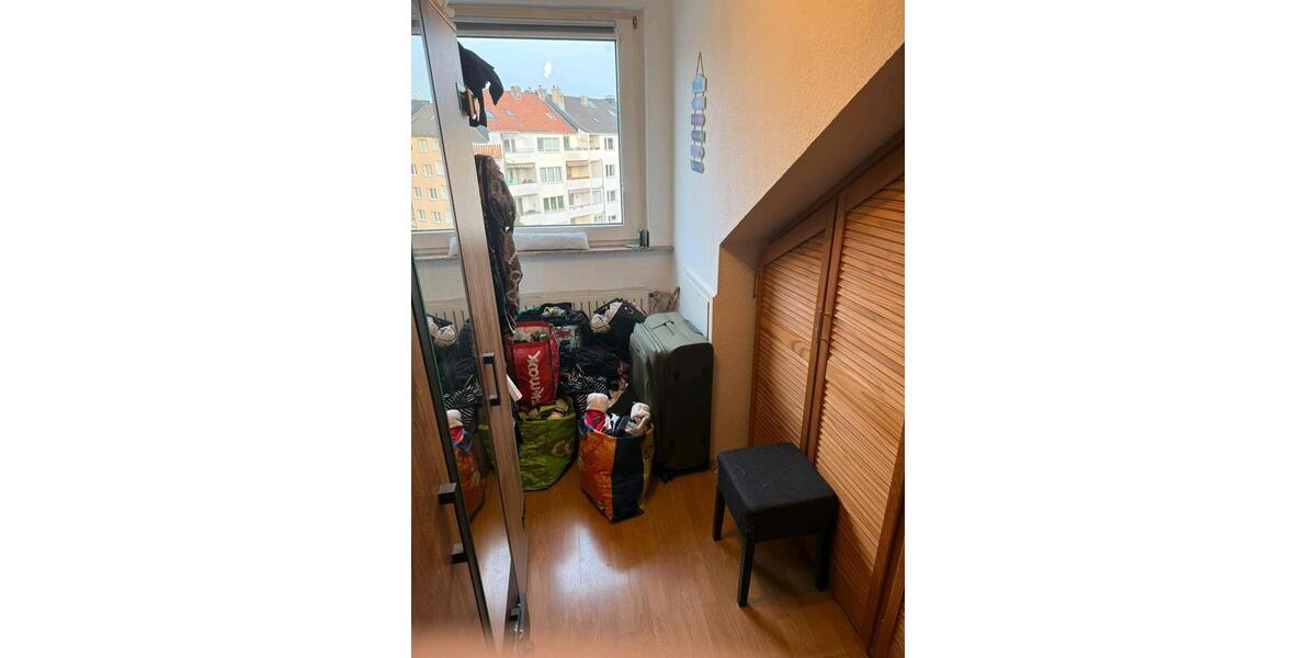 Maisonettenwohnung Ratingen Tiefenbroich - 4 Zimmer, 89 m&sup2;, 1.150&euro; | Angebot:25571214