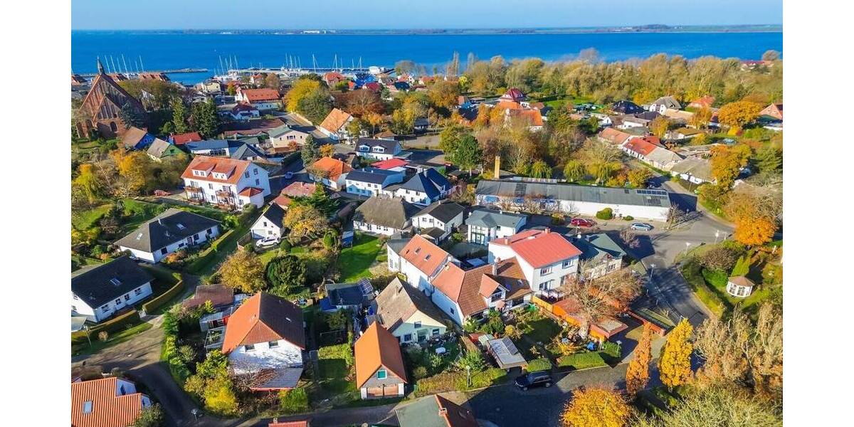 Einfamilienhaus Wiek - 8 Zimmer, 238 m&sup2;, 297.000&euro; | Angebot:26043107
