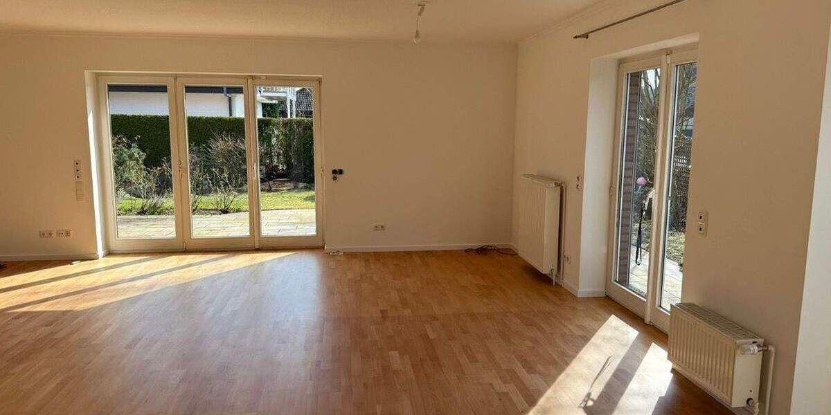 Einfamilienhaus Bönningstedt - 6 Zimmer, 135 m&sup2;, 2.250&euro; | Angebot:26187658