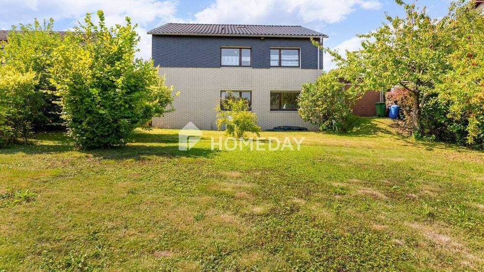 Modernisiertes Einfamilienhaus mit separater EinliegerWohnung und großem Grundstück