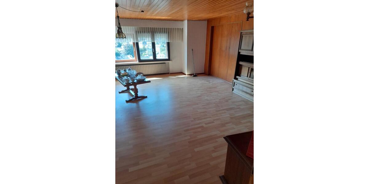 Einfamilienhaus Idar-Oberstein Oberstein - 8 Zimmer, 220 m&sup2;, 125.000&euro; | Angebot:26312463