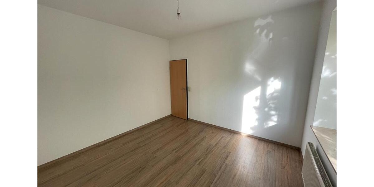 Erdgeschoßwohnung Bünde - 3 Zimmer, 75 m&sup2;, 675&euro; | Angebot:26321261