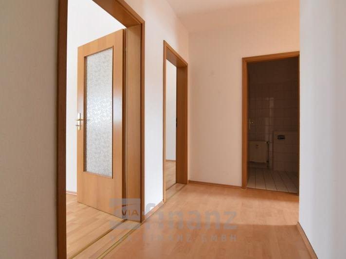 Dachgeschoßwohnung Meerane - 2 Zimmer, 50 m&sup2;, 298&euro; | Angebot:26296754