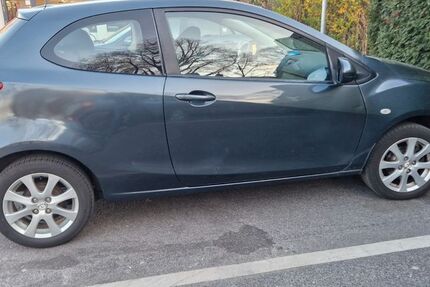 Mazda 2 172.000 km 1.750 &euro; Gladbeck 45968