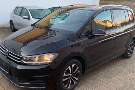 VW Touran 60.000 km 26.990 &euro; Werneck/Eßleben 97440