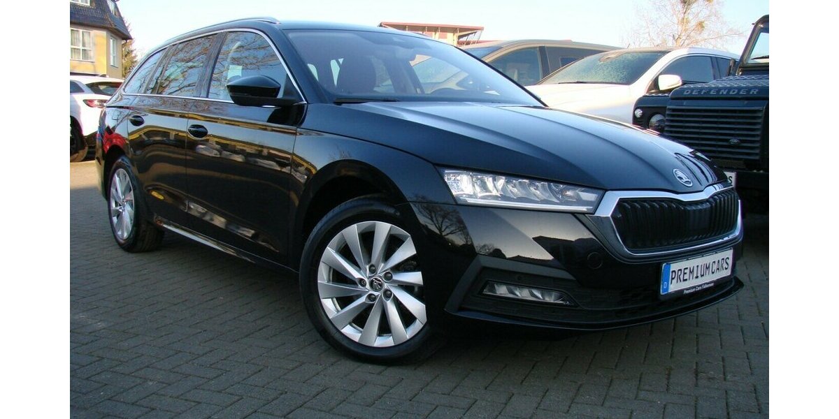 Skoda Octavia 2.0TDI Selection LED Tempomat Spurhalteass 56.838 km 25.980 &euro; Falkensee 14612