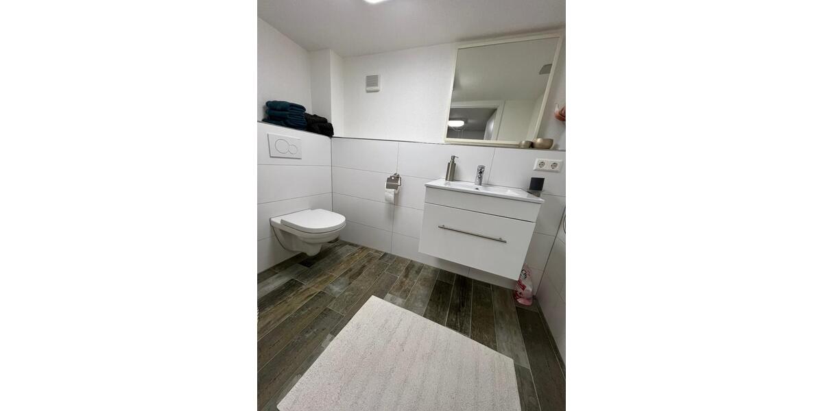 Dachgeschoßwohnung Walzbachtal - 2 Zimmer, 105 m&sup2;, 320.000&euro; | Angebot:23660126