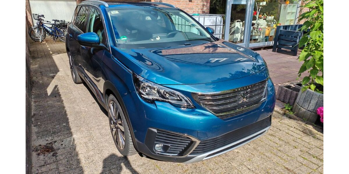 Peugeot 5008 119.278 km 17.000 &euro; Oldenburg 26135