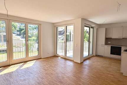 Wohnung Leonberg - 3 Zimmer, 80 m&sup2;, 1.473&euro; | Angebot:25193769