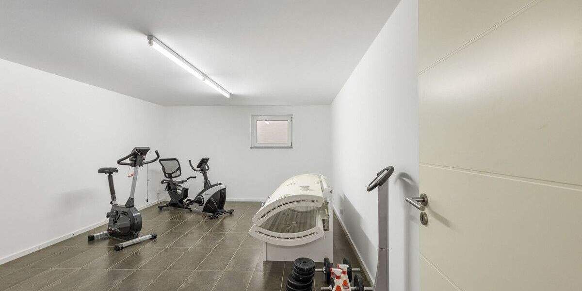 Einfamilienhaus Neutraubling - 5 Zimmer, 203 m&sup2;, 1.080.000&euro; | Angebot:25702693