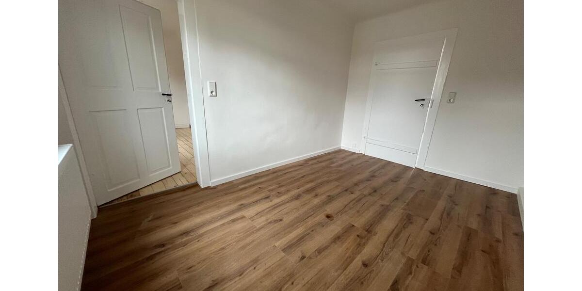 Etagenwohnung Gotha - 2.5 Zimmer, 48 m&sup2;, 460&euro; | Angebot:25570906