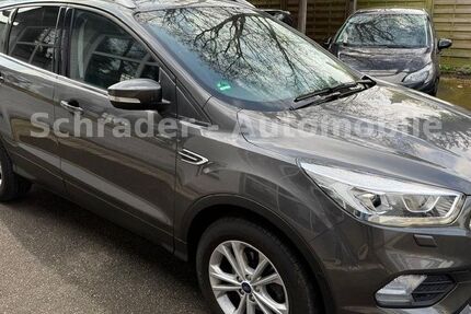 Ford Kuga 77.613 km 14.330 &euro; Wesselburen 25764