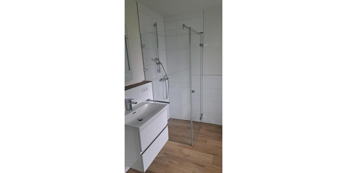 Etagenwohnung Breitenbrunn - 3 Zimmer, 102 m&sup2;, 1.100&euro; | Angebot:26586137