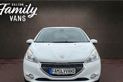 Peugeot 208 165.000 km 3.999 &euro; Sindelfingen 71069