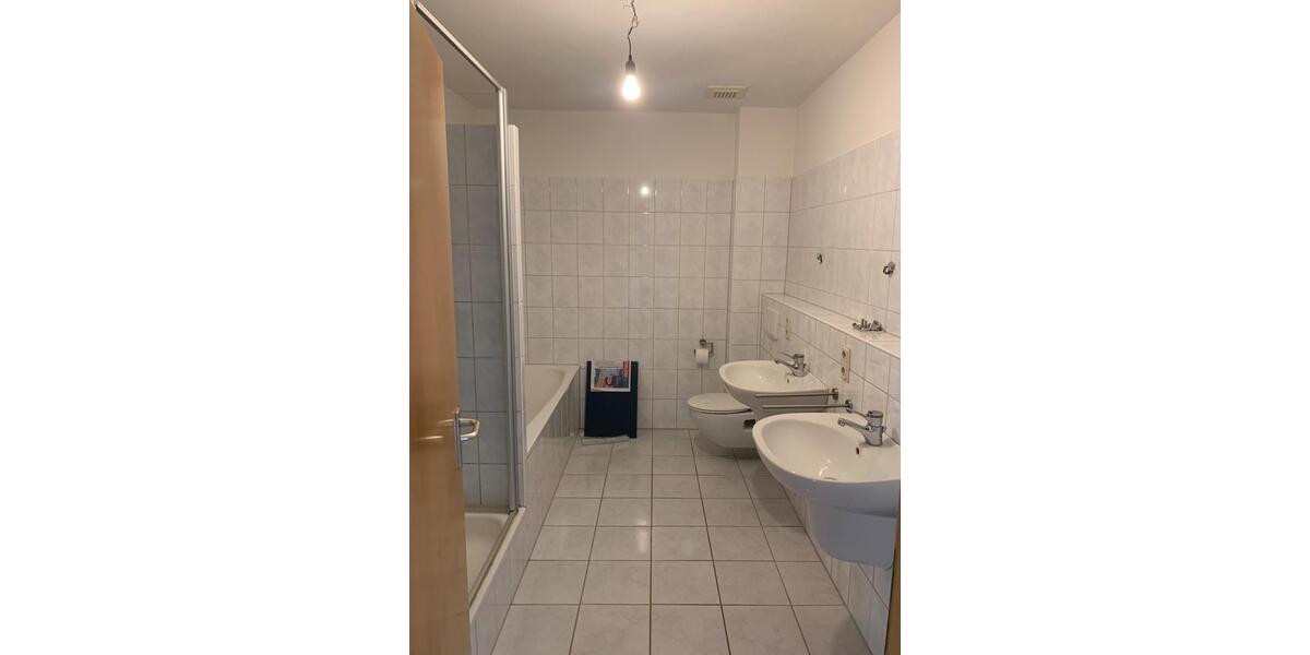 Dachgeschoßwohnung Harrislee - 4 Zimmer, 98 m&sup2;, 310.000&euro; | Angebot:27122936