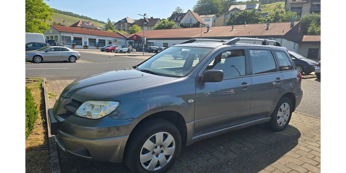 Mitsubishi Outlander 124.000 km 3.000 &euro; Randersacker 97236