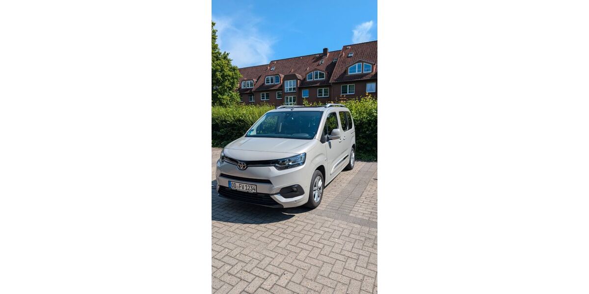Toyota Proace City 45.000 km 21.490 &euro; Ahrensburg 22926