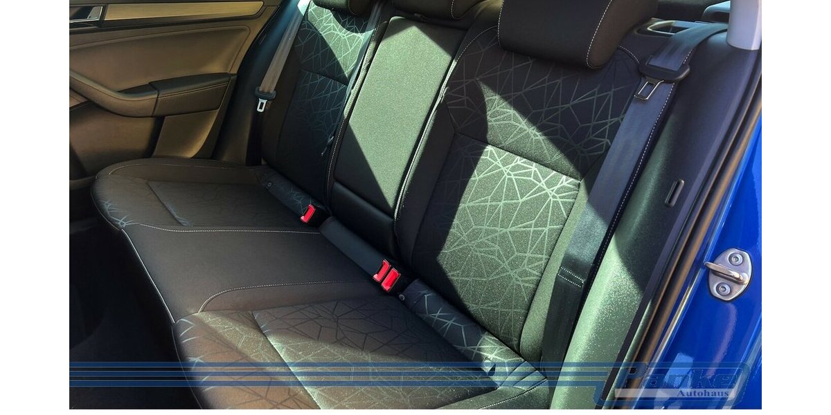 Skoda Rapid 1.0 TSI Clever OPF*Euro6d-T*SHZ*Kamera* 159.846 km 7.890 &euro; Berlin 13187