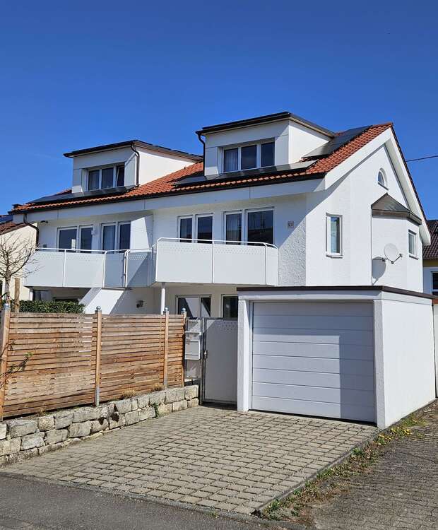 Haus zum Mieten in Kirchheim 2.500 € 185 m²