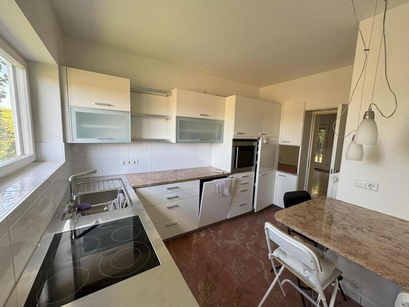 Stilvoller Bungalow mit Garten in ruhiger Lage zur Miete 162 m² Wohnfläche 70m² Souterrain