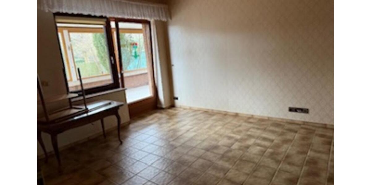 Einfamilienhaus Peine - 7 Zimmer, 180 m&sup2;, 1.800&euro; | Angebot:25418961