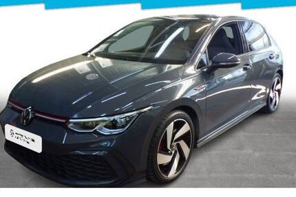 VW Golf 27.595 km 28.930 &euro; Berlin 10587