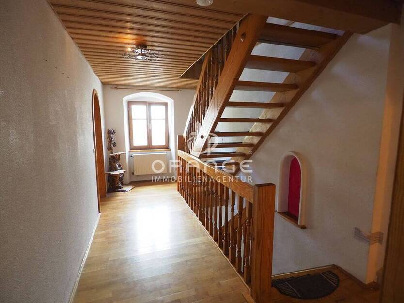 * Horisches Wohnhaus mit Flair in der Ortsmitte von Niederstotzingen *