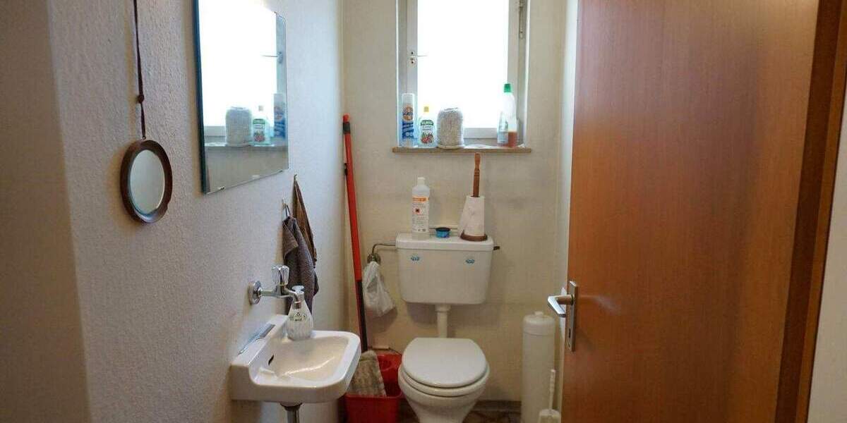 Reihenendhaus Freudenstadt - 5 Zimmer, 136 m&sup2;, 248.000&euro; | Angebot:25703627