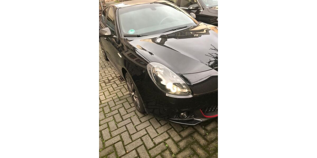 Alfa Romeo Giulietta 72.000 km 14.100 &euro; Köln 51069