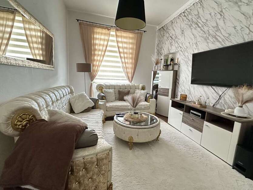 Wohnung zum Kaufen in Düsseldorf 189.900 € 47.7 m²
