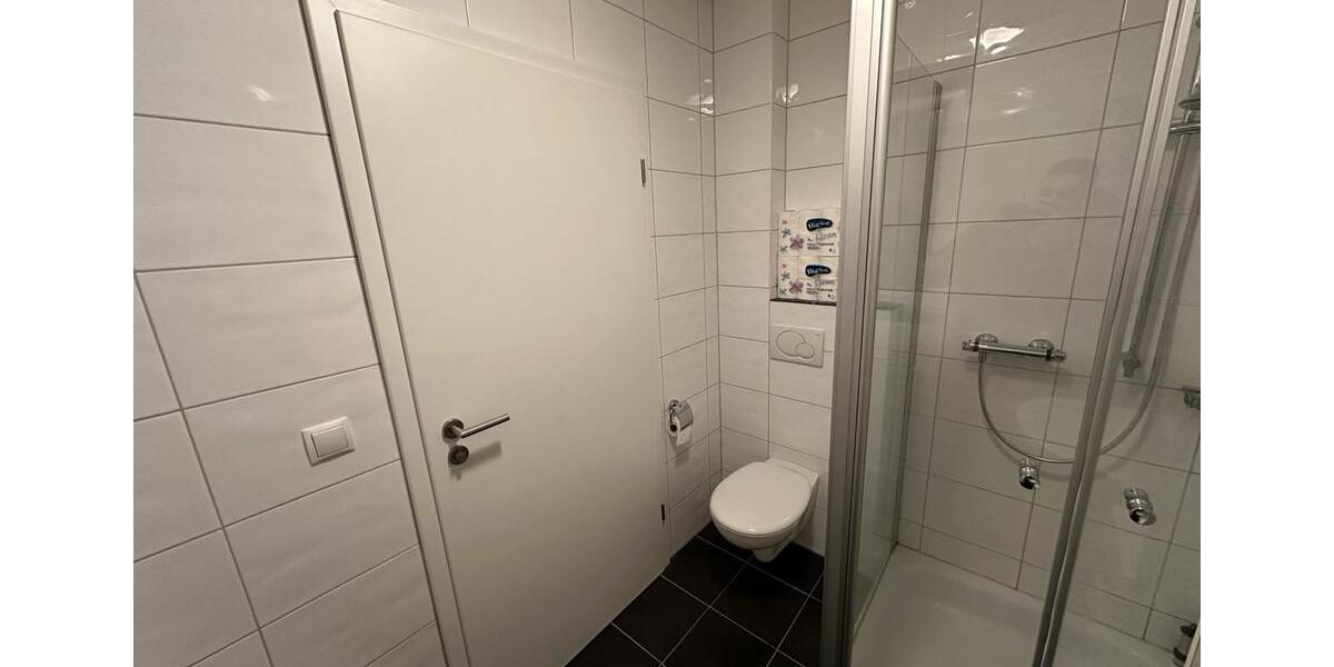 Nachmieter für 1-Zimmer-Wohnung; Studenten- Auszubildenenwohnung 1 zimmer