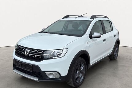 Dacia Sandero 44.500 km 9.490 &euro; Kruft 56642