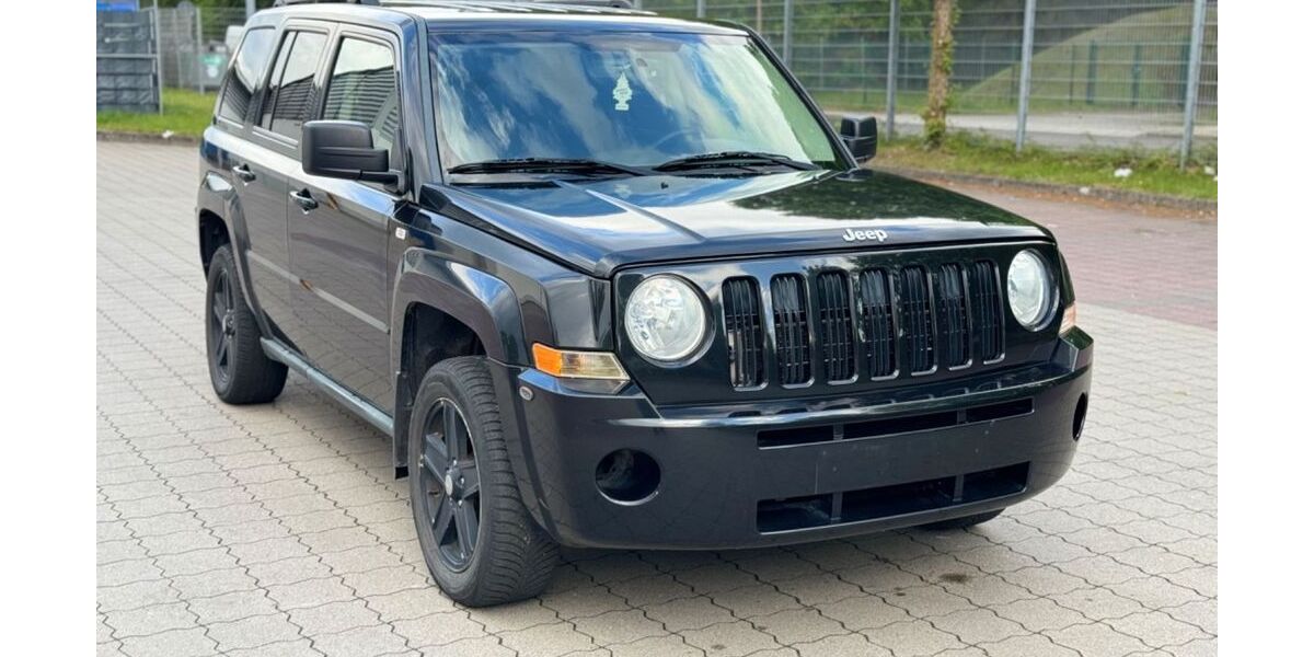 Jeep Patriot 181.000 km 3.300 &euro; Rotenburg Wümme 27356