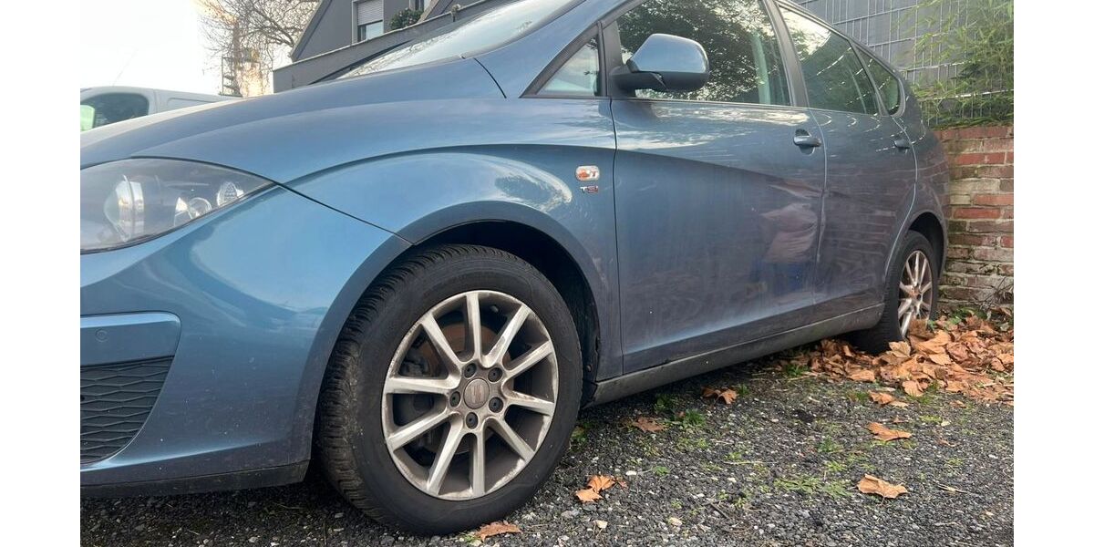 Seat Altea 175.000 km 1.649 &euro; duisburg 47223